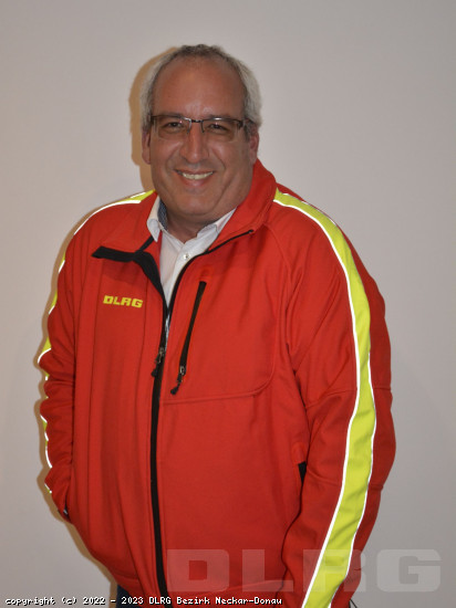 Vorsitzende/r: Thomas Hauser