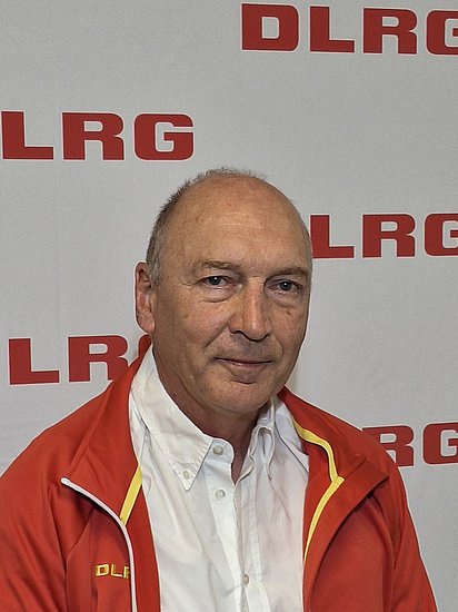 Stellv. Vorsitzender: Dr. Dirk Reuter