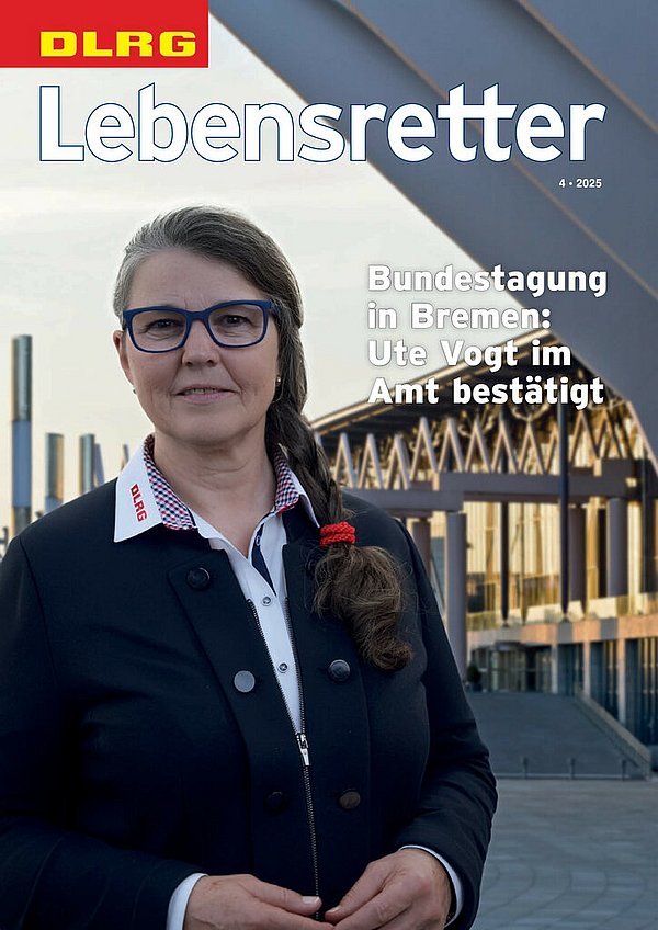 Titelbild Lebensretter 4-2025, DLRG Verbandskommunikation
