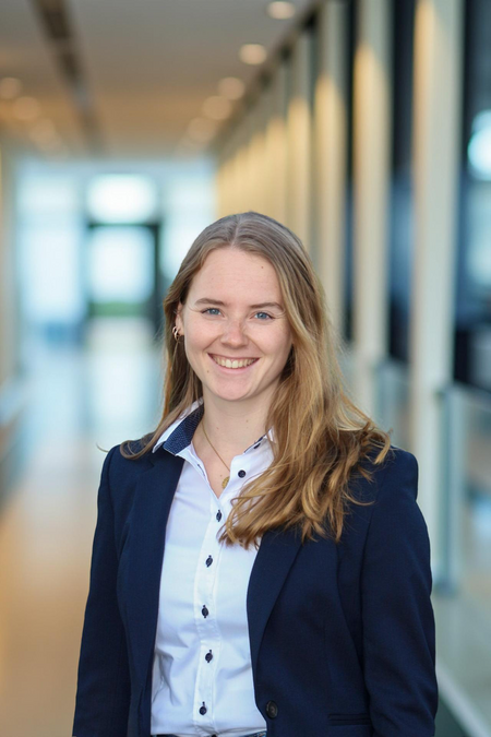 Ansprechpartnerin Training: Ineke Loesing