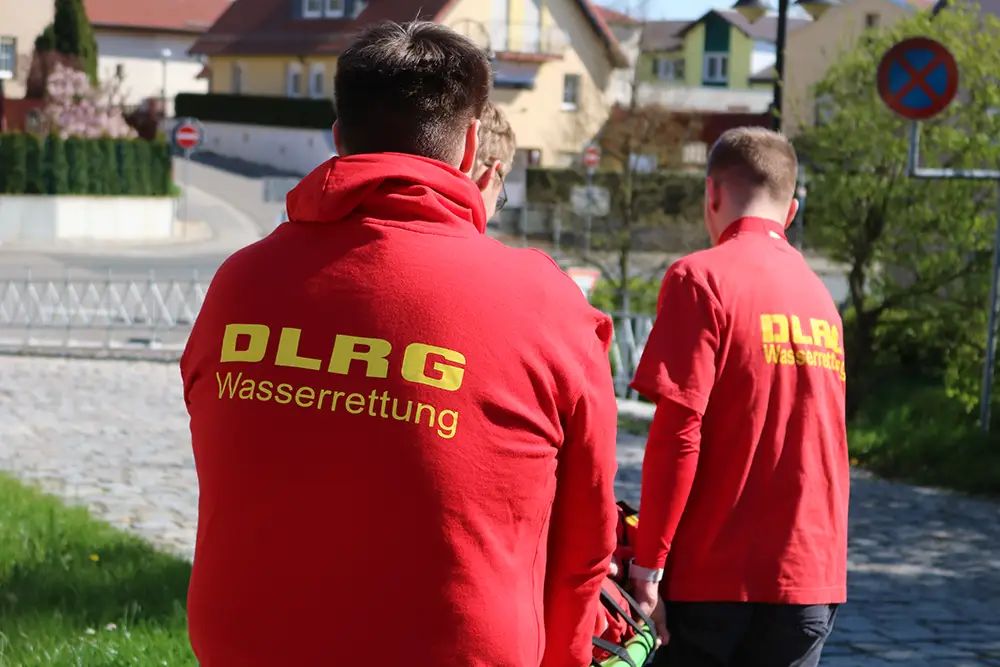 Kinder im Schwimmkurs der DLRG Chemnitz